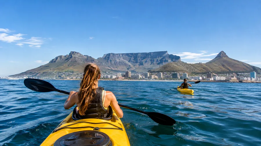 What to Expect from a Kayaking Experience in Cape Town